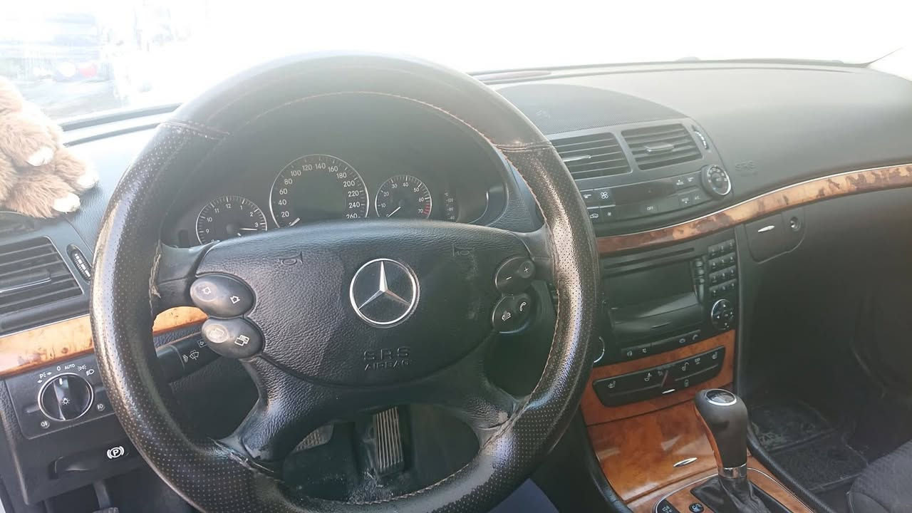 E350 2008 4matic
E350 2008 4matic
محرك ممتاز، گير جديد شديته قبل شهر اخذته ب700 دولار، راديتر جديد وكالة كامل ومروحة ودبة وجوين غراض كله اخذته وكالة،اغلب الشغلات على ايدي باتري صار شهر ac delco، تخم تاير جديد، رادار وحساسات امام خلف، حدادية جيدة دجات محرك وكير جديد نواقصهه كلش بسيطة مثلا دوشمة مو هالكد نظيفة، طكة بيهه مال بوش الطبلة، وبابين بيهن ذراع يتبدل مستعد كلهن اسويهن وميكلفني 100 الف

*الغراض كلهن من ابو عبد الله صاحب مركز مرسيدس بنز ابو كركوك وهو جابلي الگير من الامارات خاص الي، ابو عبد الله حجّة بالمرسيدس ومصدر ثقة اليحب يساله عنهه.
#مركز مرسيدس بنز كركوك Mercedes-Benz Kirkuk Center

السيارة بدون حادث بيهه مكانين رش صبغ وشبر معجون بالجاملغ الخلفي هذا الاتذكره  اليشتري يفحص سونار ويتاكد النصبة مالتهه تخبل والكشر صافي، ما اكول هي احسن شي بس هي نصبة وتلفت النظر.

السعر 145 وبيهه مجال للشرا ومستعجل باسمي وكاله مداور .
(((مكان النجف))***********
*التنظيفة سريعة بباب البيت ماتعبت بيهه. واعذرونا على الاطالة

