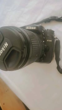 للبيع نيكون 7200 النظافه مثل البلصور تُعد كاميرا نيكون D7200 (Nikon D7...