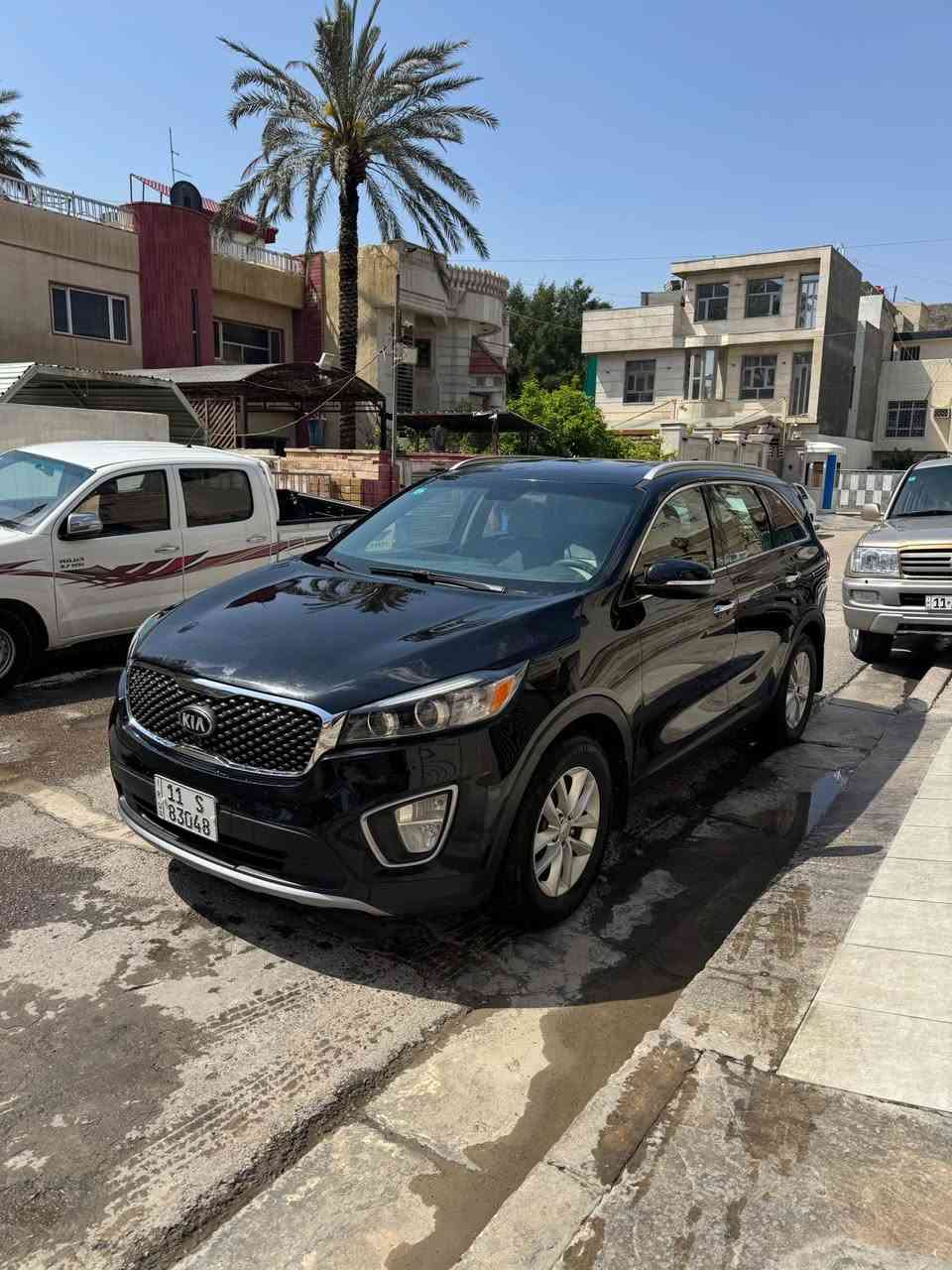 🧿ارخص سورنتو 2018 بغداد ماكو هيج سعر بنضافته بلاش 153 💵ورقه وبيه مجال للشراي الحقيقي يدلل🔥🔥وسونار موحود حتى متخسر فلوس سونار وبسمي السياره شرط التحويل رقم بغداد 
🔑سورنتو 2018 ورارد امريكي حادثه سرقه باب وجاملغ عكس السايق بدون ايرباك فقط برده 
🔥مواصفات : 
🔥محرك 2400 GDi 
🔥شاشه كبيره +وكار بلي 
🔥قطعتين تبريد امامي خلفي 
🔥ثلاث وضعيات قياده 
🔥فول تحكم ستيرن 
🔥داخل السياره صاج ملكي 
🔥داخل السياره لونين اسود وبيجي 
🔥كشنات مخلفه جلد 
السياره عليه ادامه كامله صدر امامي هلفي وتخم تاير وتنضيف غرفة الاحتراق وتبريد ثلج والسعر 153 ورقه وبيه مجال للشراي 
مكان السياره بغداد منطقة زيونه 
رقم الهاتف : ***********
موجود واتساب هم 
*********** بغداد, العراق
