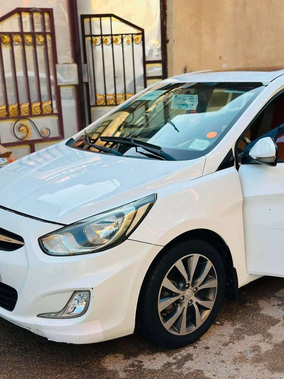اكسنت 15
محرك 1600 دوش 
سياره جاهزه
يي استفسار ***********
