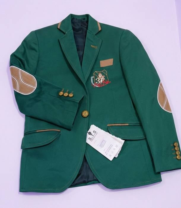 يلبس عمر 6 سنوات
متوفر قطعتين 
ابيعهم ب35
 خامه فول


**إذا كنت صاحب هذا الإعلان وتريد حذفه لأي سبب، رجاءا أرسل رسالة إلى الدعم الفني**