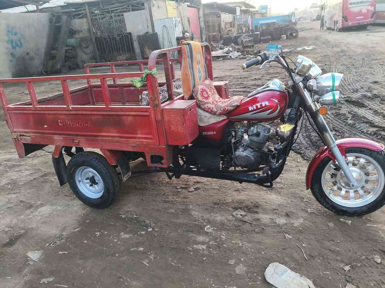 السلام عليكم ستوته جاهزه رقم و سنويه سعر2و100بيه مجال ***********
