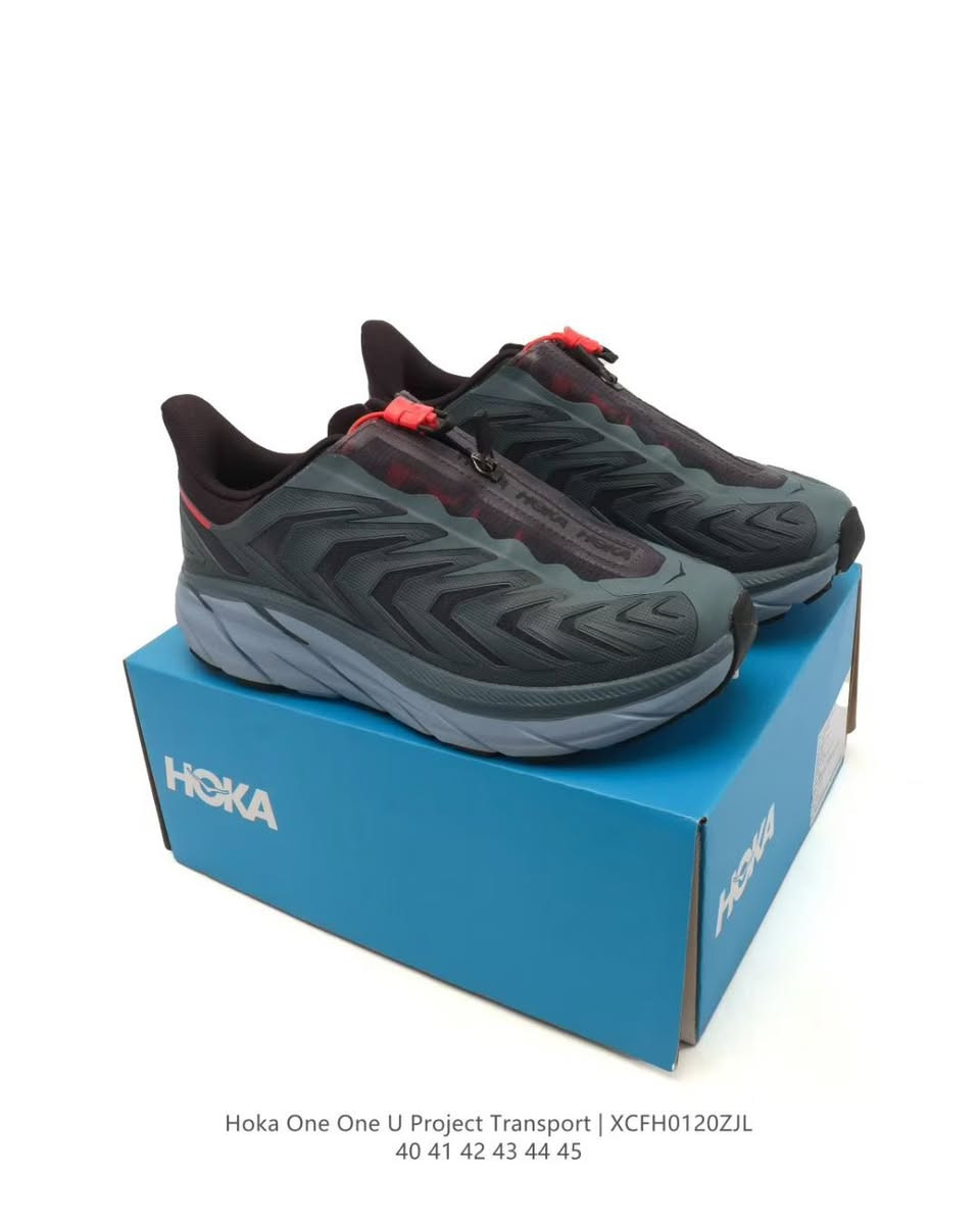 [New product] 🔥 Company-level] Hoka Clifton is a lightweight cushioning running shoe series under the HOKA brand, which focuses on daily training and commuting scenarios, known for its balanced cushioning, support, and fashionable design! HOKA ONE ONE's iconic "Clifton" series has launched a new "Project Clifton" sneaker, which is based on "Clifton8" and brings a new shoe design and futuristic silhouette. The new shoe model has a 5-D print on the side, which presents a three-dimensional visual effect, and the material uses waterproof "AquaguardZip" to ensure that the shoe can be worn in any weather environment and is easy to put on and take off. The sole unit is the same as "Clifton8" and has a thick sole design, but it is lightweight and more soft and comfortable.

Size: 36-45


**إذا كنت صاحب هذا الإعلان وتريد حذفه لأي سبب، رجاءا أرسل رسالة إلى الدعم الفني**