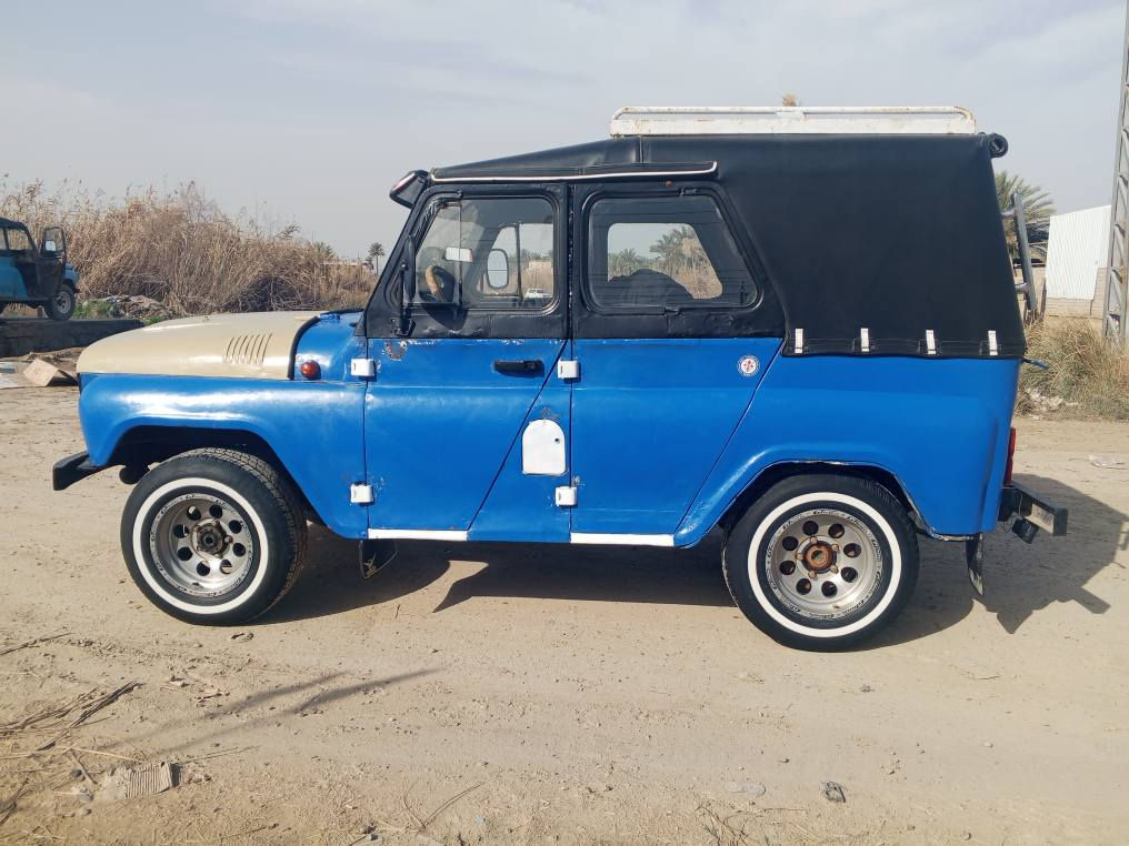 السلام عليكم رحمه عله والديكم الموشراي لايتعبني ولا اتعبه كلشي اكو بالسوك واز للبيع كير ومحرك ونجي دسكات اكسل ياباني باور ستيرن كهربائيات كلها جديد جادر ودوشمه جديده تخم تاير ويل كير جديد سياره مابيها نقص ربع متصرف عليها الشراي اتصل (***********)
