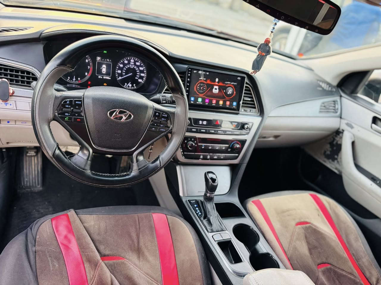 سوناتا 2016 امريكي جد دي اي رقمه انبار مشروع وطني يداور بكل المحافضات مصبوغه عام بيه جاملغ يمنه والبنيد طاير ع قماره مكينه كير مكفولات ومكفوله من الكصه والتكم مكينته 1600 تيربو 
93 $ سعره نقصه حداديه اماميه نص عمر وكمبريسر فقط ترايك وين متريد
بابل القاسم ***********
