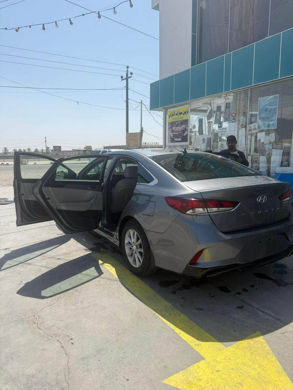 سلام عليكم
سوناتا وارد امريكي موديل 2019 مكينه2400 GDI رقم سليمانيه راعيها بالبصره وعندي وكاله عامه كير مكينه حداده تبريد تخم تاير سبير مانازل بيها جاملغ امامي وباب سايق وباب عبري نصه والباقي كفاله عامه رادار امامي خلفي نضام سبورت كار بلي بالشاشه سياره جاهزه من كلشي سونار موجود صور الحادث موجوده سعر 132 وبيها مجال بسيط والماعنده ياخذها بلاش البصرة, العراق


**إذا كنت صاحب هذا الإعلان وتريد حذفه لأي سبب، رجاءا أرسل رسالة إلى الدعم الفني**