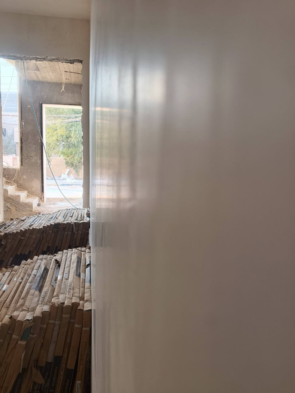 سلام عليكم
يوجد كادر جص وبورك من هال الانبار مبيت دخل العمال بغداد فقط ***********
***********وتساب
