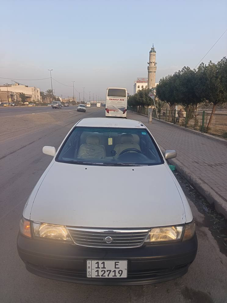 السلام عليكم نيسان سني اوتماتيك يسره بلاد مكينه وكير جدد شرط تبريد ثلج غرفه جديده عله وضع الشركه صدر جديد تخم تاير كهربائيات كلشي شغال مصبوغه حزام مكفوله من الضربه السعر 42 قفل بدون عمله رقم بغداد دولي سنويه هزه جديده مكاني بغداد السيديه تقاطع درويش رقمي *********** وبلعافيه عليه الياخذها بغداد, العراق
