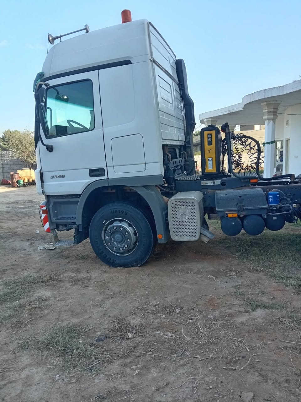 للبيع مكفوله كفاله عامه موديل 2005 كير كهربائي
***********
