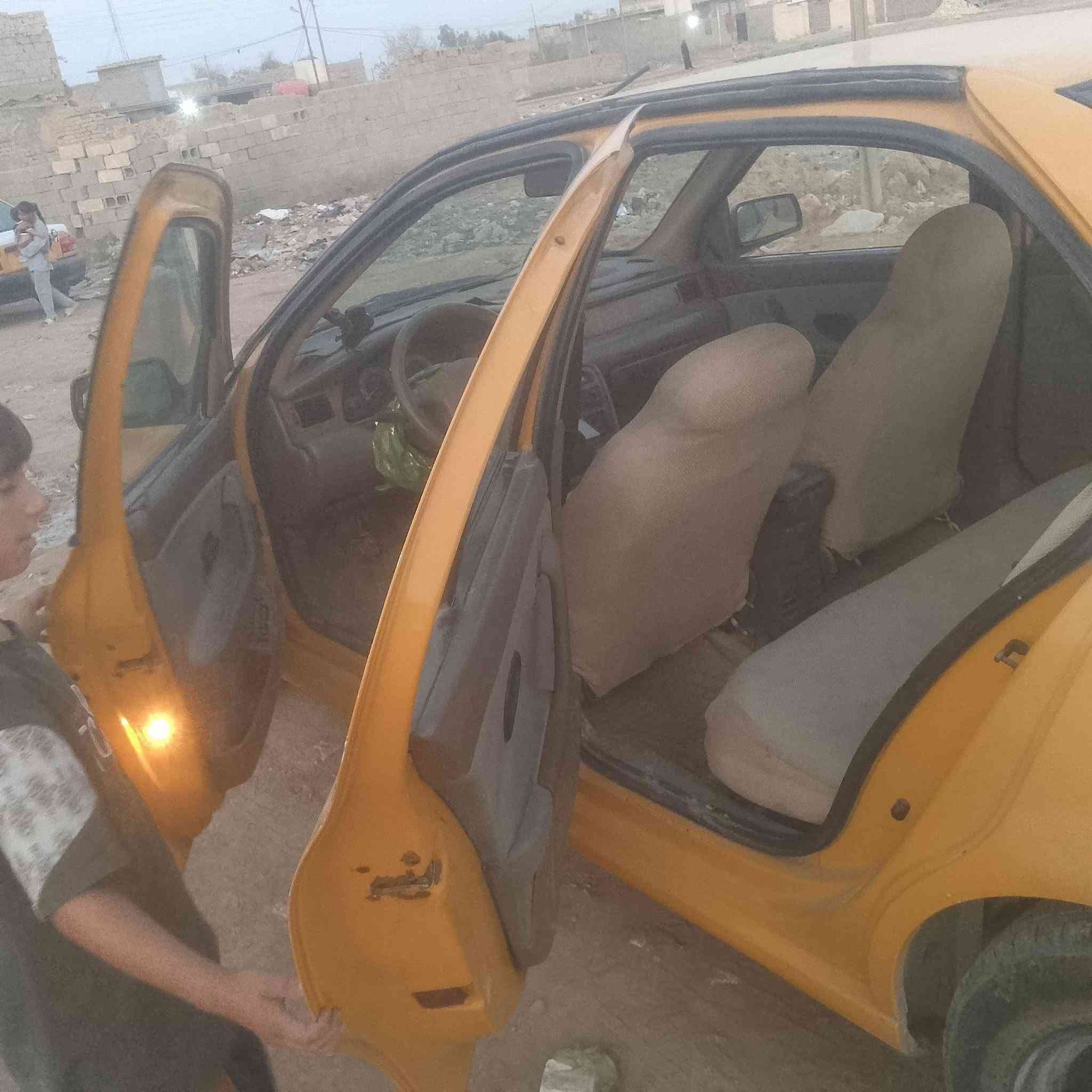 سيارة للبيع مكفولة من الدعامية للدعامية كفالة سنوية لل31 تحويل ثاني يوم مامطلوبة الف وين الجناية وتخم تاير صدر جديد تبريد كله شغالة حته السنتر للوك اترايك 200واني خادم اتصل وتتدلل السعر 30وبيه مجال ***********وبية وتساب هم خادم للفقير
