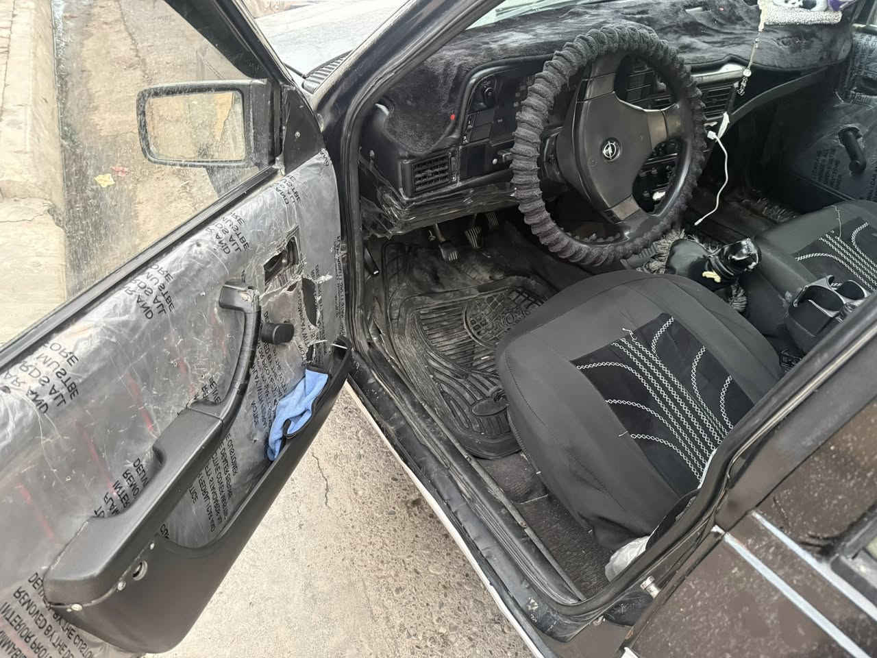 سلام عليكم كاديت موديل 91 مشروع محرك 16 سنويه جديد شرط تحويل  ما اسوي وكاله عنواني كركوك سعره 21 ورقه بي مجال  
***********
***********
