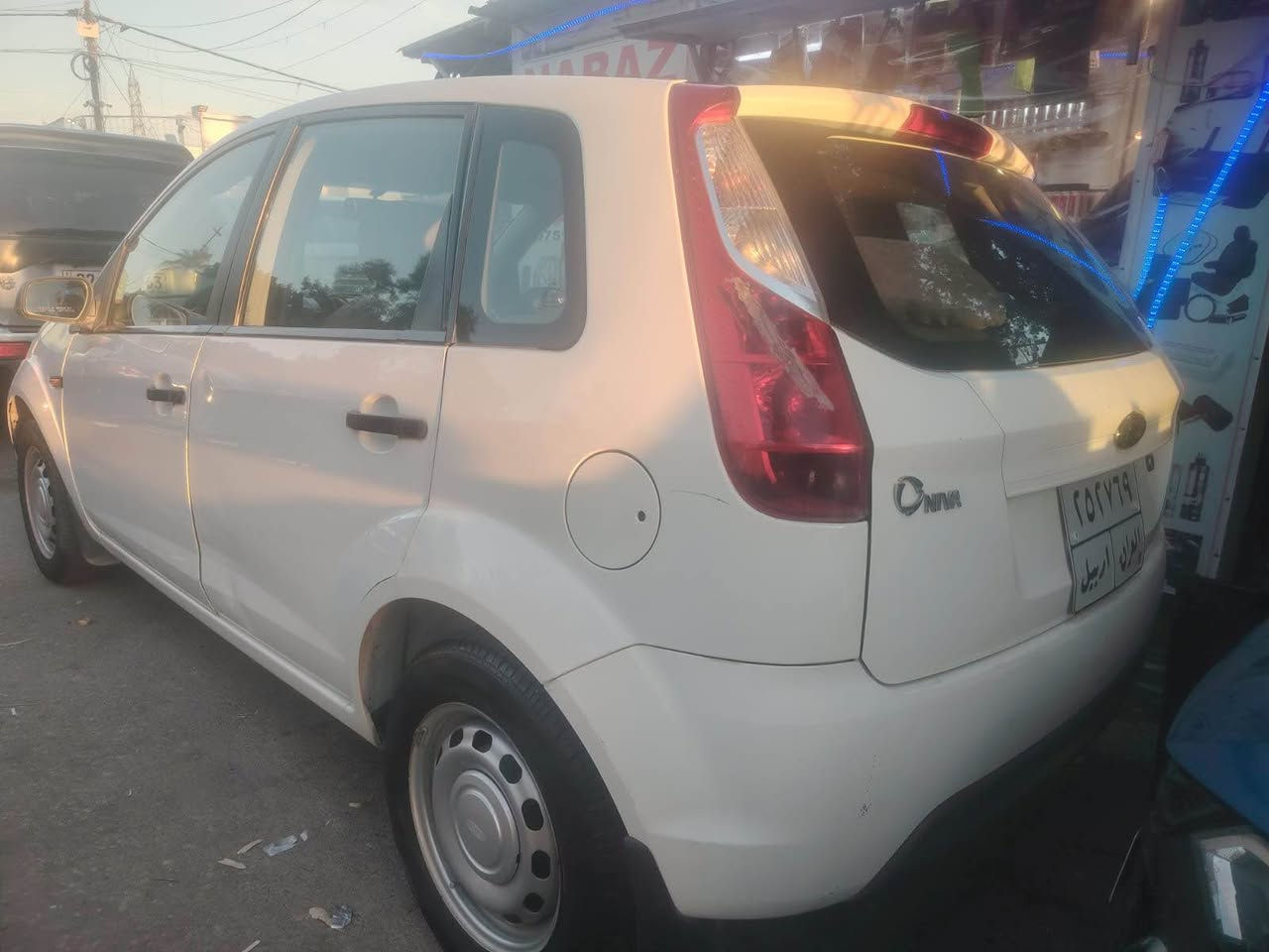 سعر ٥٨ورقە شوێن هەولێر ***********
فۆرد فیگۆ  ٢٠١١ گێرعادی گێرومەکینەوتەبرید بەشەرتە سەنەوی نوێیە بێ سبوغ بێ لێدان Singapore
