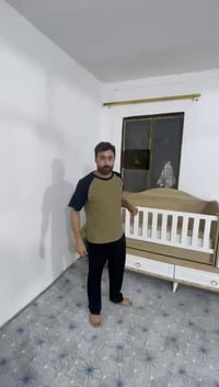 سرير • غرفة نوم