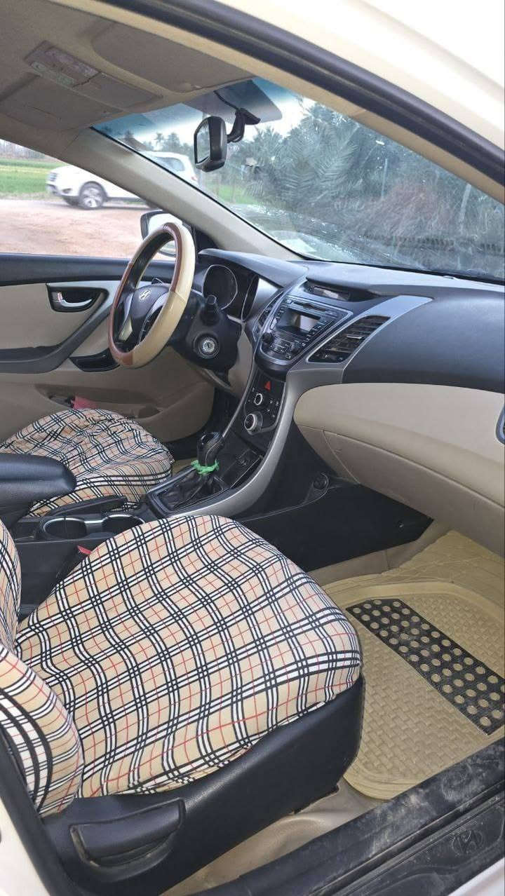 السلام عليكم انتره موديل 2015 خليجي رقم قادسيه انكليزي السعر 115 وبيه مجال بسيط للستفسار اتصل 
*********** 
مكلف بنشر
