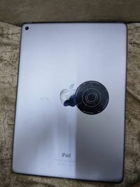 ايباد Air2 ذاكرة 64 مستعمل قليل السعر 130 الف  07734780595 واتساب