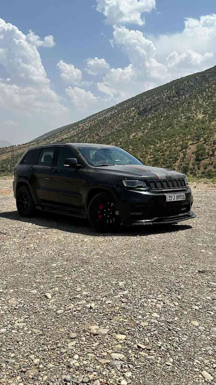 للبيع
جيب كراند شيروكي SRT
موديل  : 2021
وكالة هارلم 
السيارة بحالة الوكالة

محرك : 8 سلندر سعة 6.4 لتر 🚀 

القدر الحصانية : 485 حصان 🚀 

السيارة فول مواصفات 1/1 

رقم : اربيل بأسم المالك وتحويل مباشر . 

ماشيه : 82 الف حقيقي .  

عليه تفريغ و اكزوز رياضي 

كلين تايتل كفاله عامه السيارة على وضع الشركة 

لون  مميز جداً 

العنوان : بغداد . اربيل 

السعر : 41 الف دولار و بيه مجال بسيط 

الرقم: ***********
