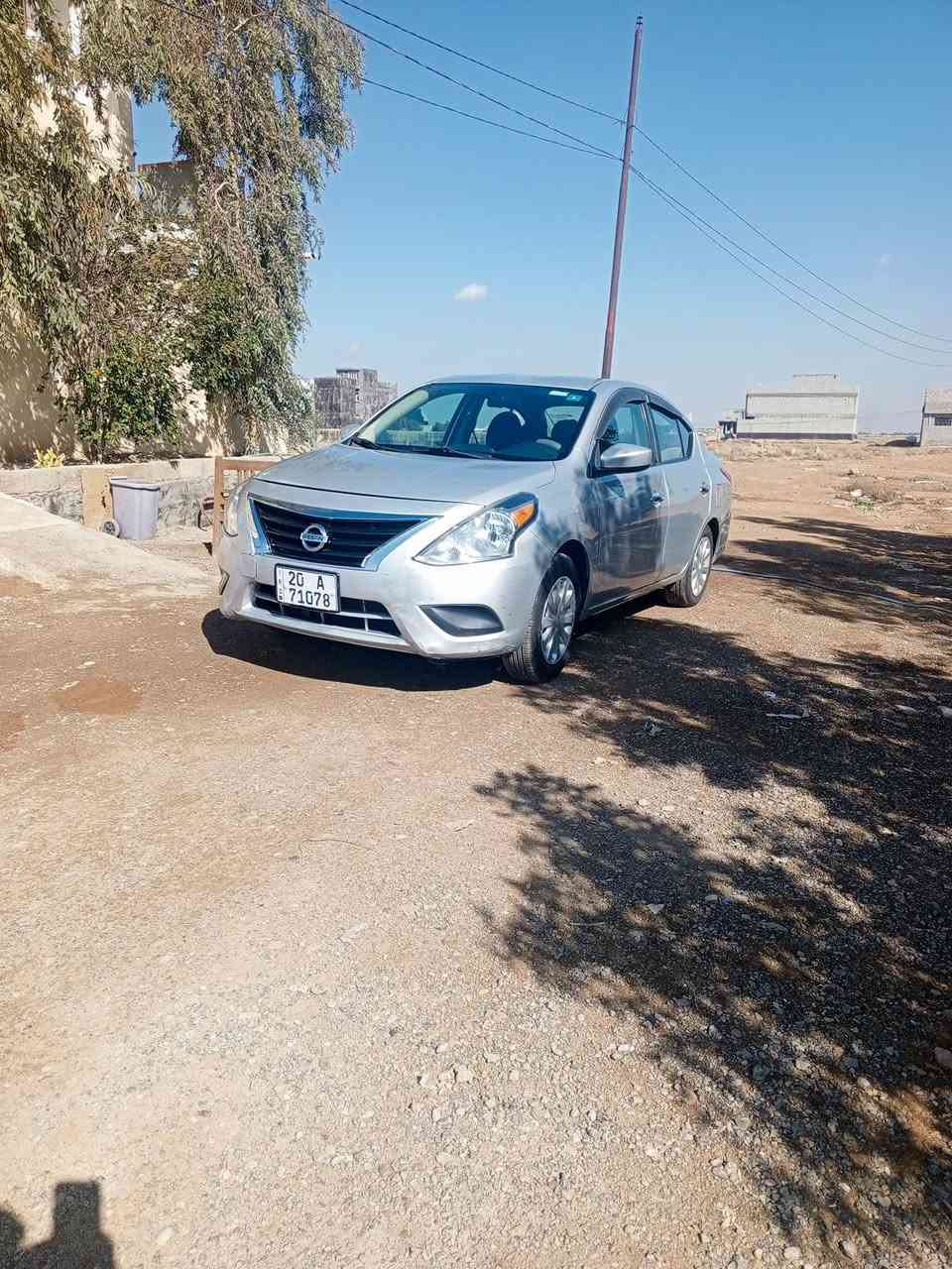 السلام عليكم سيارة نيسان فيرسا 2018السعر 95 وبيها مجال السيارة كاملة مكملة ماشية 65 الاتصال ***********
