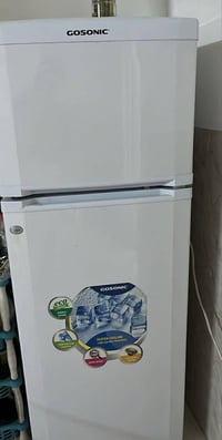 للبيع ثلاجة مبردة صوبه غاز كاونتر طخم قنفات 07511994769