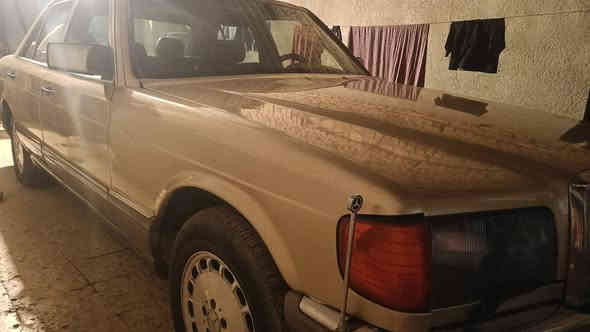 السلام عليكم مرسيدس جامبو موديل 86رقم واسط گير محرك 2500جديد حداده حلوه لون ذهبي مكان السياره ميسان العماره السعر 42بيهه مجال ***********
