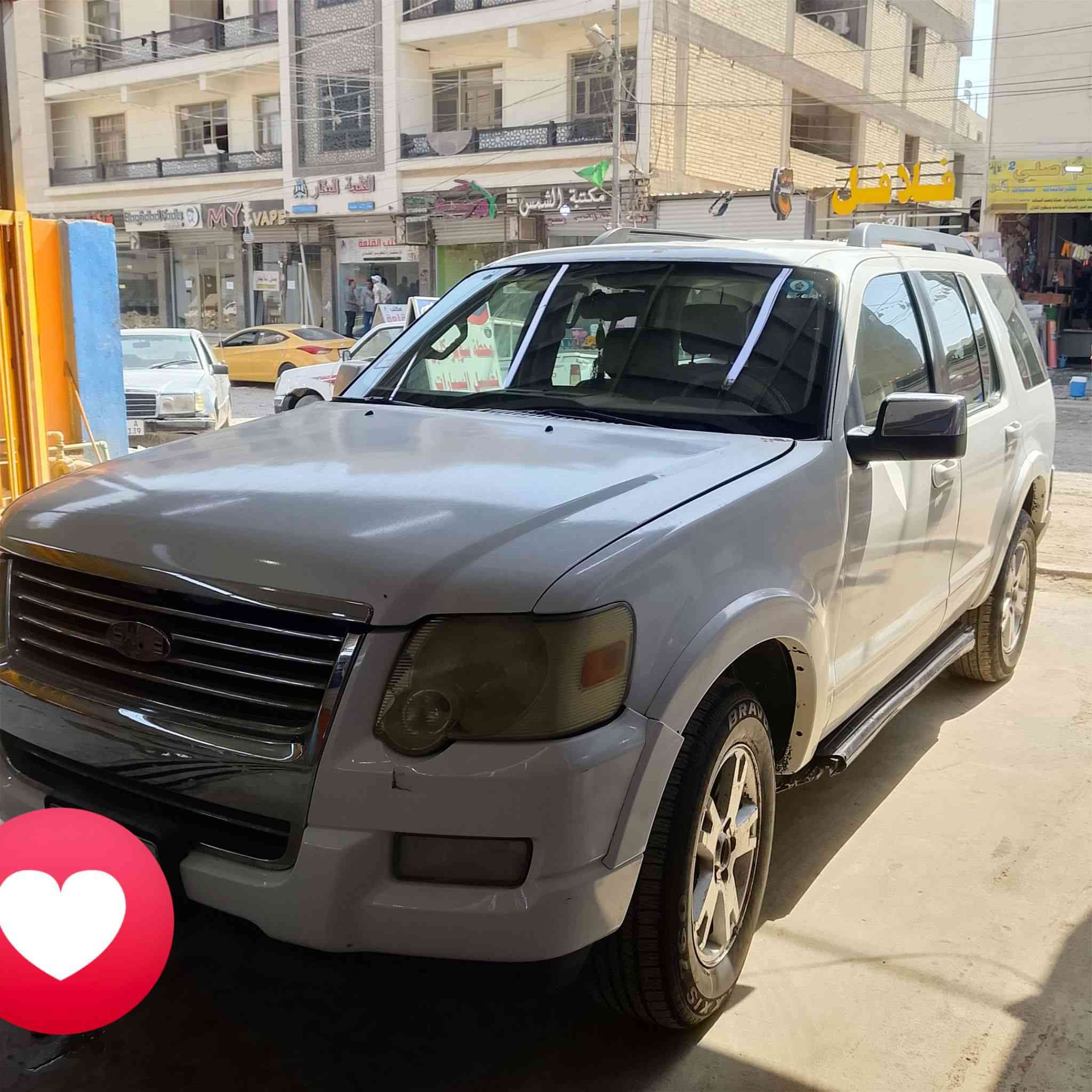 سلام عليكم سياره لبيع فورد اكس بلور موديل 2007 رقم بغداد وبسمي سنويه جديده هزه جديده  سعر 85 وبيهه مجال رقمي *********** شراي ينتصل ويدلل
