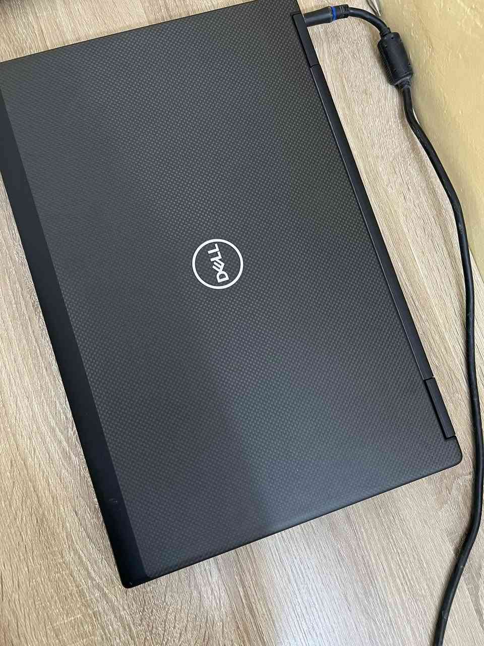 🔥 للبيع Dell Precision 7730 Workstation 🔥

💻 Intel Core i7-8850H
⚡ RAM 32GB
⚡ SSD 512GB
🎮 NVIDIA Quadro P3200 6GB
🖥️ شاشة 17 إنج FHD 1920×1080
🪟 Windows 11 Pro

✅ مناسب للهندسة والتصميم والمونتاج والبرامج الثقيلة
✅ أداء قوي جدًا وسريع
✅ Workstation احترافي
✅ الجهاز نظيف والاستعمال ممتاز

📩 للاستفسار خاص.


**إذا كنت صاحب هذا الإعلان وتريد حذفه لأي سبب، رجاءا أرسل رسالة إلى الدعم الفني**