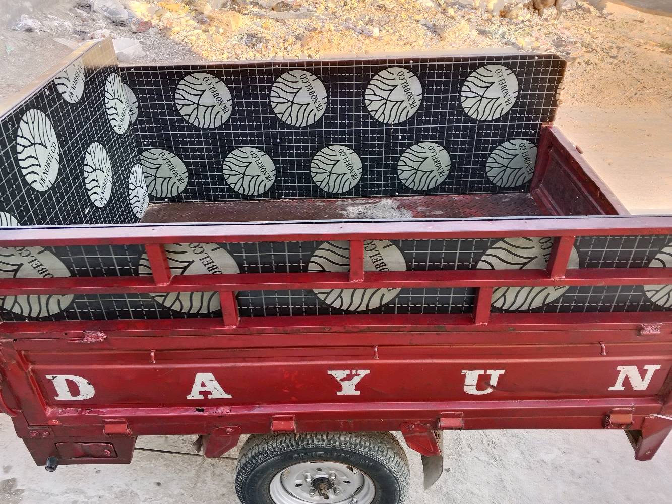 ستوته دايوان فحل موديل 2019 ستوته نضيفه مكينه نضيفه سلفه شغال بس نقصه دشلي سلف وكابريتل مو نضيف كلش كهربائيات كلها شغاله اوراقها اصولي