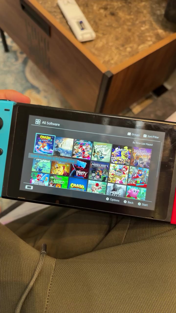 نتندو سويج للبيع مهكر نضيف مية بل مية غراضة كاملة سعر على الخاص


**إذا كنت صاحب هذا الإعلان وتريد حذفه لأي سبب، رجاءا أرسل رسالة إلى الدعم الفني**