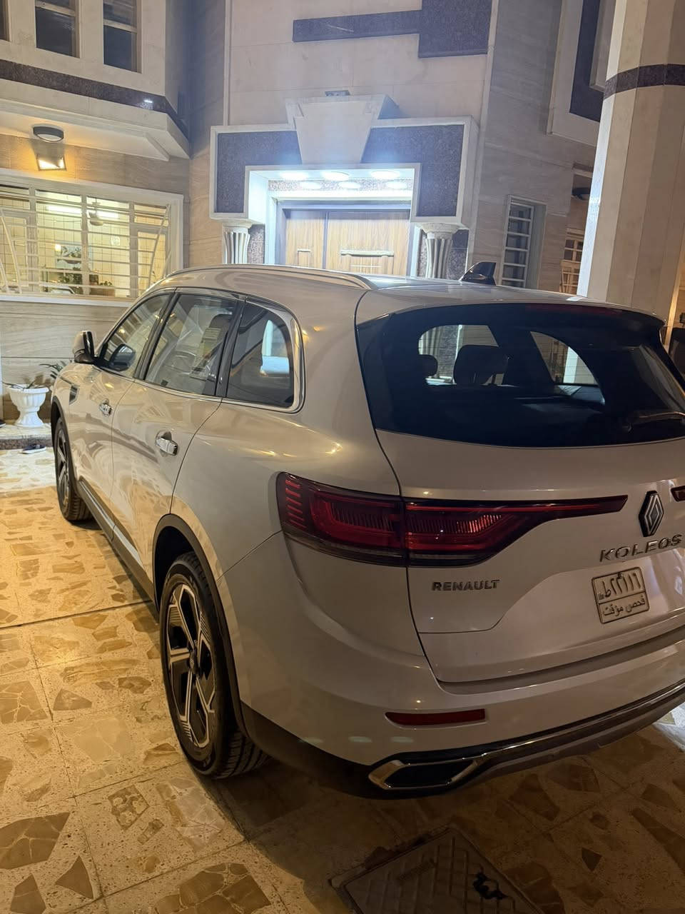 السلام عليكم رينو للبيع موديل 2025 كفاله عامة السيارة ماشية 5الاف  ضمان خمس سنوات السيارة فول مواصفات الشراي الجاد يراسل او يتصل ويدلل للاستفسار***********
***********
