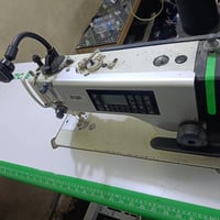 زوجي البيع السعر 400 بغداد.  07716904002