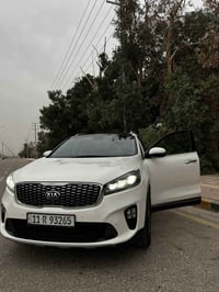 سورنتو موديل 2018 ماشيه 140 الف بانوراما كشن كهرباء تدفئه تبريد كله فو...