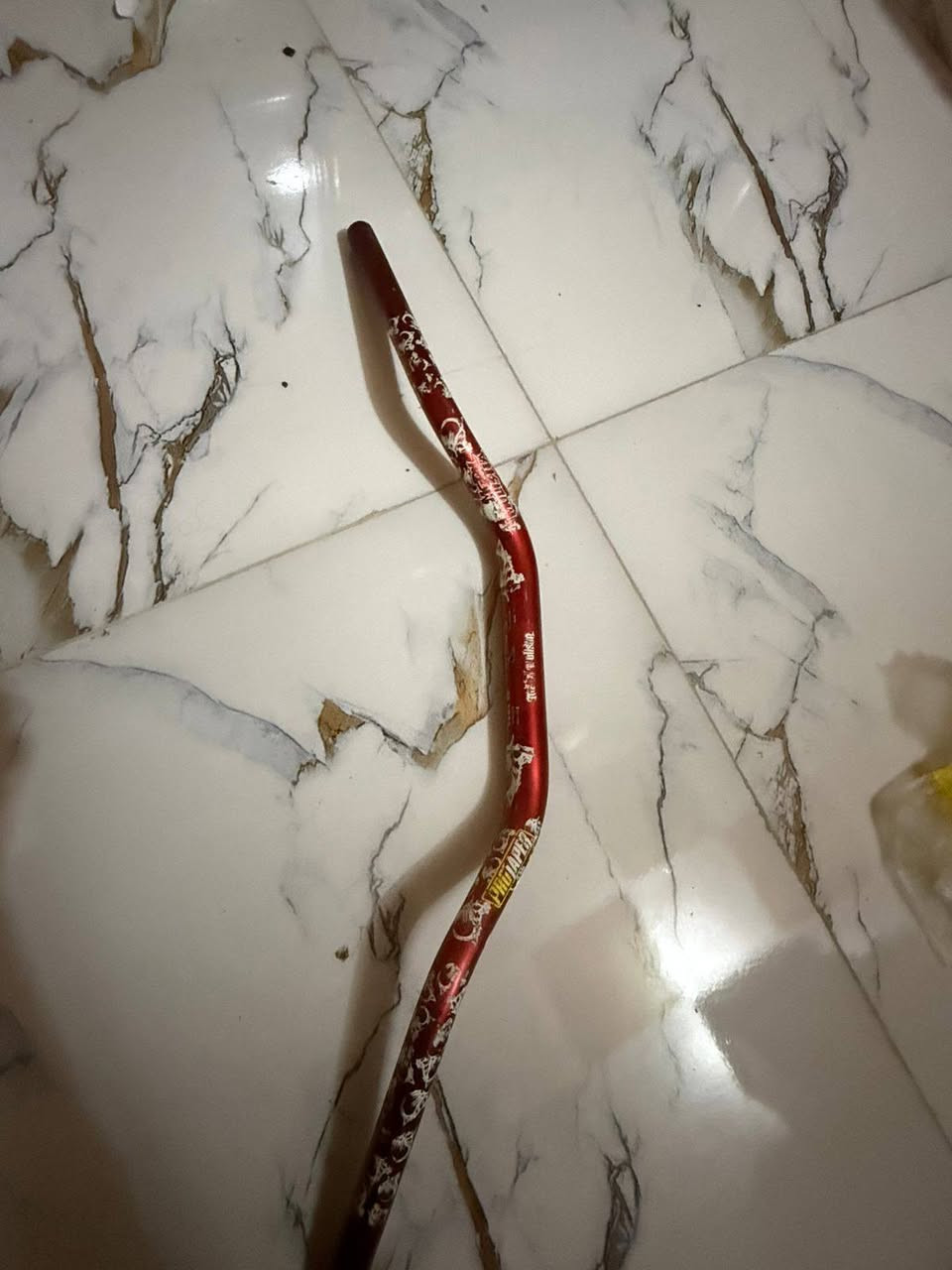 للبيع سكنس عام توصيل موجود ***********
