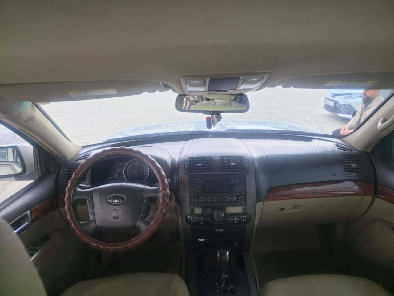 كيا موهافي ٢٠١٦ نص فوول بيهه صبغ موضح بالسونار محركه وكير جدد حاويه مبدلات تخم تاير جديد تبريد شغال مكانه سليمانيه وهذا رقم صاحبهه *********** السعر ١٣٥ وبي مجال
