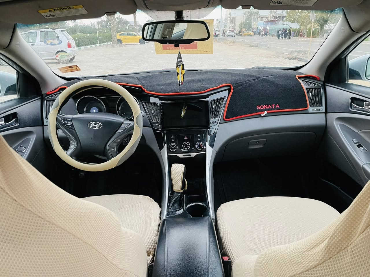 سلام عليكم البيع هونداي سوناتا موديل 2014 وارد امريكي البنيد مبدل وجاملغ صبغ فقط وباقي مكفوله كفالة عامة سونار بل منشور مواصفات شاشه تحكم ستيرن كأمره حساسات اشاير بل مري كشنات كهرباء  + هيترات ويل كب سيارة جديدة وجاهزة من كلشي تبريد ثلج حدادية تخم تاير كير ومكينة 2400 مكفولات السعر 110 لاستفسار علا رقم *********** مكان سيارة كربلاء
