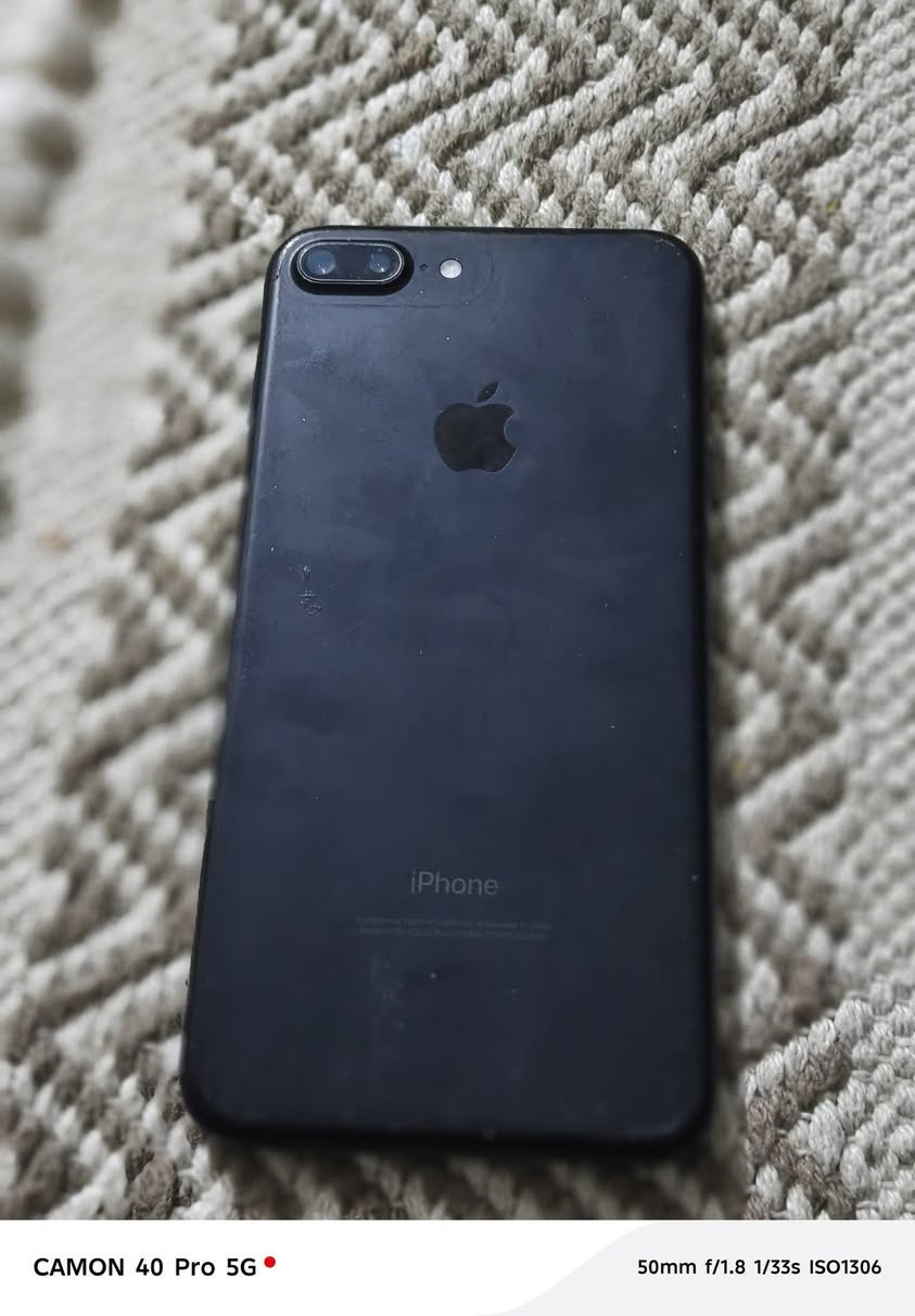 جهاز للبيع ايفون 7  جهاز نظيف ب 100,000 وبي مجال*********** هذا رقمي وراسلوني عليه
