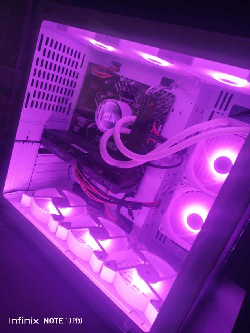 🧠 CPU: 12th i5-12400F
 
🎮 GPU: NVIDIA GeForce RTX 3060
 
💾 RAM: 2*8 16 GB 3200 MHz DDR4
 
💽 DISK: 1 TB HDD , 512 GB SSD
 
🧱 MOTHERBOARD: ASUS PRIME H610M-K D4


**إذا كنت صاحب هذا الإعلان وتريد حذفه لأي سبب، رجاءا أرسل رسالة إلى الدعم الفني**