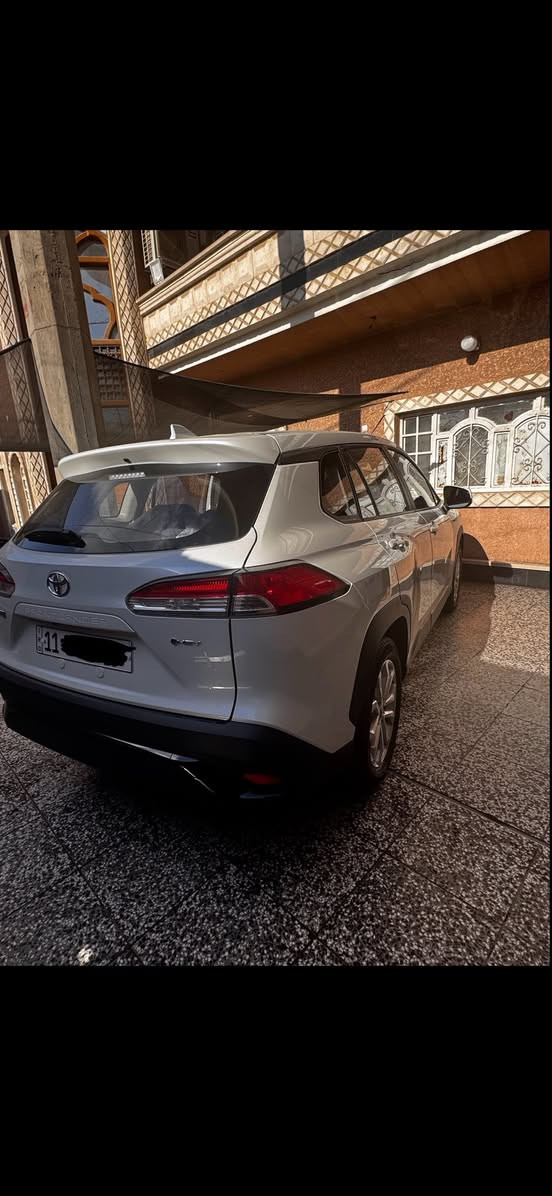 السلام عليكم تيوتا فورنتلاندر موديل 25 للبيع
سيارة نص فول 
ممشاها 9 الاف كيلو
سيارة بحالة الوكالة ونظافتها مثل متشوفون بالصور
للتواصل***********
