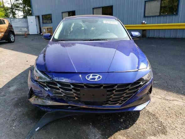 السلام عليكم 
النترا هايبرد موديل ٢٣ فول مواصفات
رارد 
نقطة عمياء
تحكم ستيرن 
بصمه ترحيب
صندوق ذكي يفتح عند الاقتراب
مثبت سرعه 
سماعات سستم bose
تدفئة تبريد كشنات
قيادة ذاتيه
تحديد مسار 
فتحة سقف
اضاءة لد 
اوتو هولد
سايد بريك بصمه 
كامرات امامي خلفي
توقف ذكي
نقطة عمياء
ماشية ٢١ الف مايل
حادثها سطحي جداً 
بذون صبغ
للاستفسار متواجد واتساب
***********
مكاني بغداد 
السعر 165 وبيها مجال
