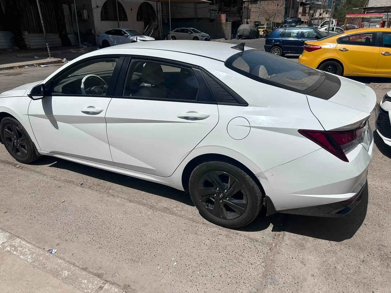 سلام عليكم النترا موديل22 خليجي محرك 1600دوشه محرك وكير مكفول كفاله عامه سياره مو فول موصفات   تخم تيرات جديد  بيه ضربه بل باب  موجود بل صوره وطخه صغيره بل بنيد  وسعر خاص ماشيه 89الف كيلو موضحه بل صوره رقم ***********
