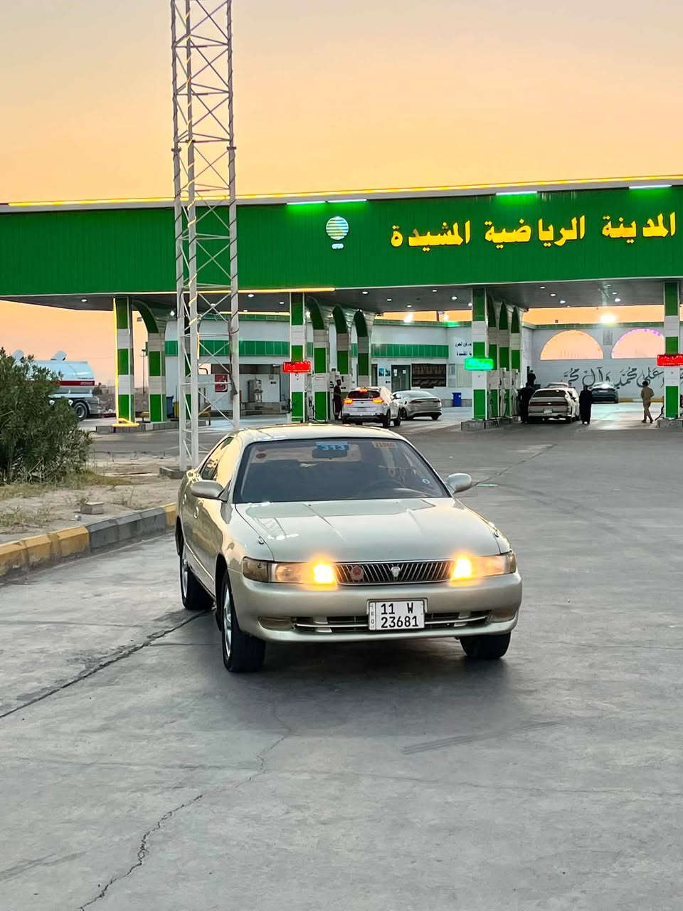 سلام عليكم للبيع شيزر نفخ مكفوله كص ونقل وضربه قويه
مكينه ونجي مكينه وكير كفاله

هزه جديده رقم جديد بسمنه 

تبريد ثلج منضومه جديده

حداده جديده كلها ستوه مبدله

دشبول جديد 

بطاين جدد

كهربائيات كلها شغاله 

سعر 44قفلها

سياره جاهزه مانقصها شي

***********

مكاني بصره حيانيه
