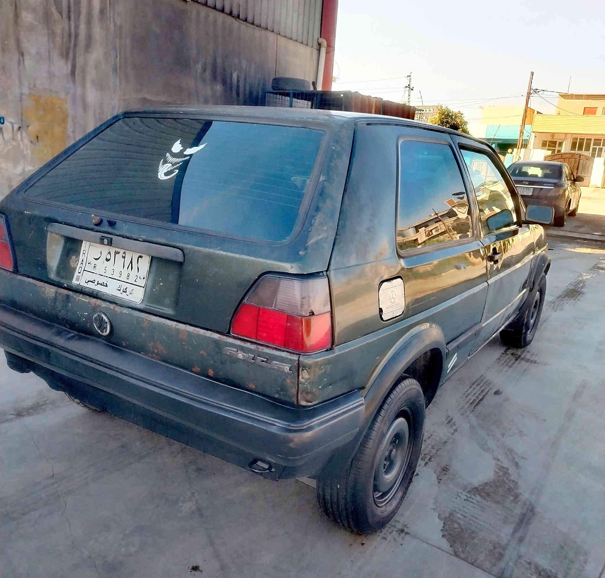 سياره نوع فولكس داكن گولف صالون موديل ١٩٩١گير محرك شرط بيها بس شويه صرف سياره نضيفه شرط تحويل سياره جاهزه عنواني كركوك حي العسكري اتصل على رقم *********** السعر 17 وفي مجال بسيط شراي ينتصر
