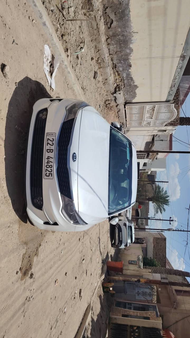 البيع مديل 2016  خليجي مكينه 2000 مكاني ديوانيه ***********
