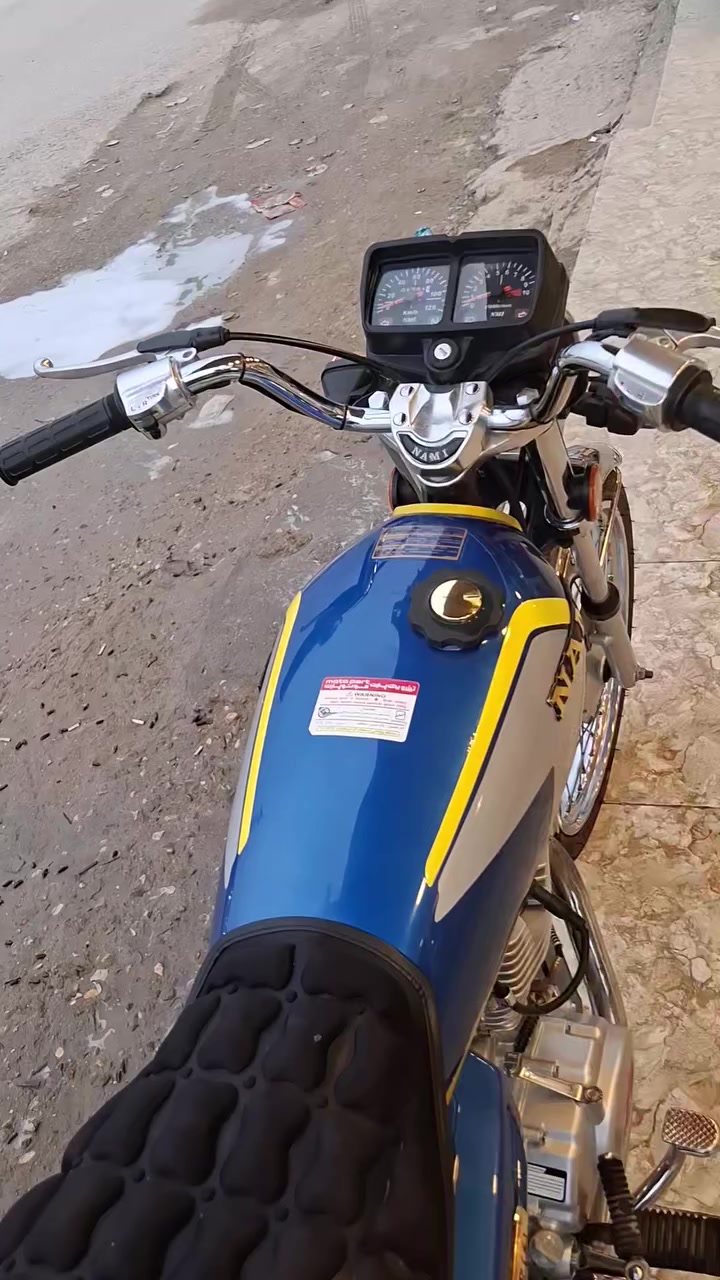 سلام عليكم دراجه تعمير لبيع شاصي ارشه مديل 15اورق الصولي  وتعمري كله 25 ///*********** هاذه رقم راعي الدراجه والشراي يتواصل وياه بيه واتساب وصفحتي شغله الحب يتواصل وياي بخدمتك وسعر خاص مكاني سوك الشيوخ الحكيكه
