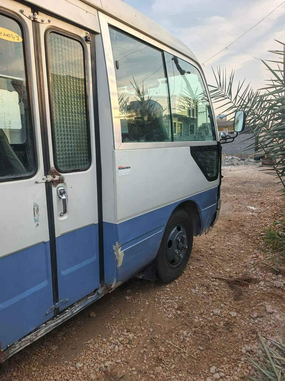 السلام عليكم
للبيع تويوتا 2007 رقم بصره انجليزي هزه وبراد وهيئه كلها مصفر سياره ربع ما تصرف عليها تايرات جديده صدر خلف امامي جديد سياره خير من الله تبريد ثلج سياره جاهزه للشارع محرك وقير واكسن كفاله سياره خير من الله الابيض مقفول من صبغ بيها طخه قليله البنيد خسفه وشويه بالحجل والسعر 210 وبيها مجال للشراي محوره منظومه غاز ابوسيف ‏‪***********‬‏     🥰‏‪***********‬ اخوان مكلف بالنشر
