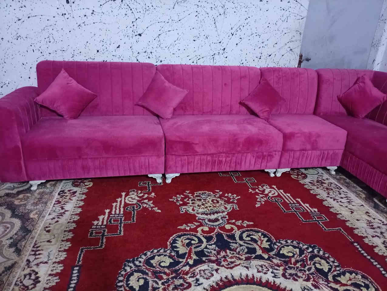 نظيف جدا للبيع السعر 225الف 

العنوان حله ***********واتساب
