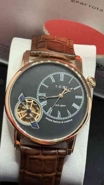 مركز متخصص بجمع أفضل وأحدث الماركات الإلكترونية العالمية في مكان واحد.
نوفر لكم أجهزة أصلية، جودة مضمونة، أسعار منافسة، وخدمة مميزة تلبي احتياجات كل عشاق التكنولوجيا.

هنا… وجهتك لكل ما هو إلكتروني موثوق وعالمي.
 
للتواصل 
***********
