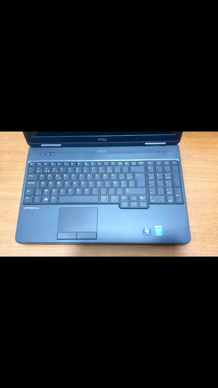 Dell E5540 core i5 الجيل الرابع 
الرام 8G الهارد 120ssd 
حجم الشاشة 15.6 
كارت شاشة خارجي 2G 
Nvidia GT 720M
البطارية جديدة
مناسبة للدراسة والبرامج الهندسية 
والالعاب المتوسطة والمكاتب
السعر 175 الف المكان بعقوبة


**إذا كنت صاحب هذا الإعلان وتريد حذفه لأي سبب، رجاءا أرسل رسالة إلى الدعم الفني**