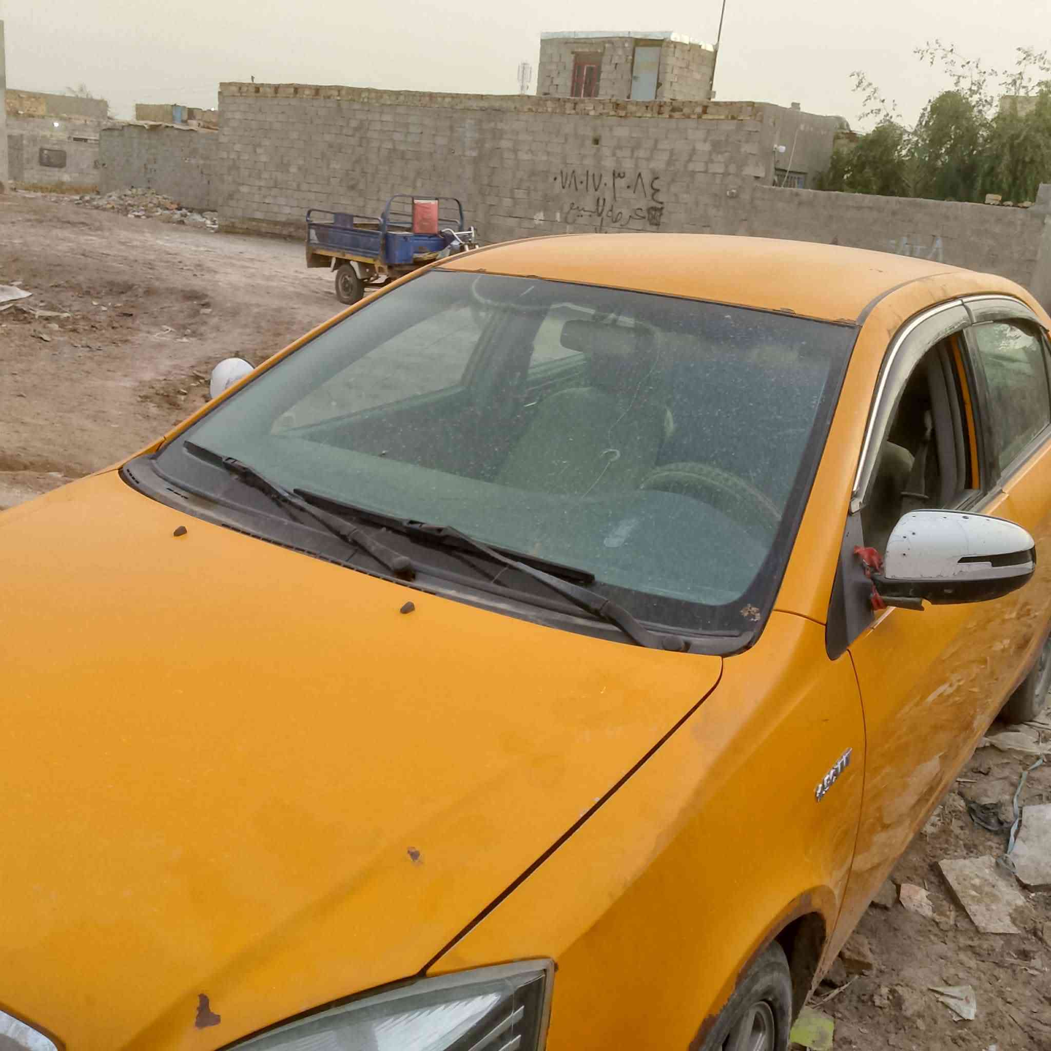 جيلي موديل 13رقم بغداد مطلوبه هيئه 600فقط تريد عليه تريد وراك كير محرك حداديه كفاله عامه راعيهه بلدغاره بيهه طخه بلباب الصدر والباب العبري ابيع هل موجود بيهه خياسات معمرات وكاملات فقط عوزهن صبغ ابيع اواراوس بسايبا *********** اتصال واتساب والخاص كلهن يشتغلن
