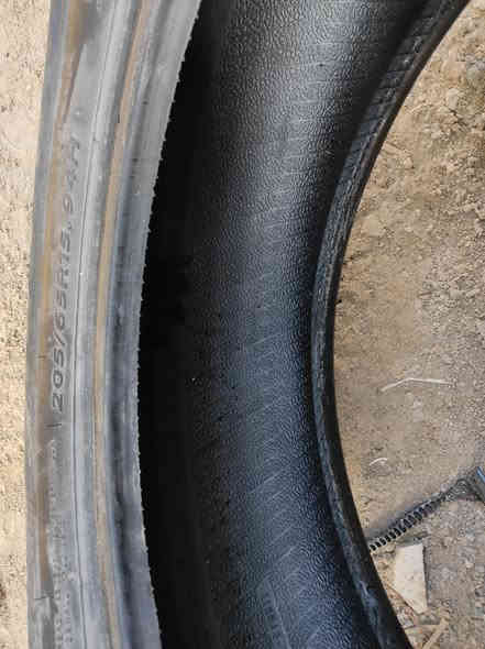 تايرات للبيع مالت النترا موديل 12 حجم 15 نضيفات الواحد ب 15 الف للاستفسار الاتصال على الرقم ***********
