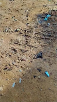 بيت لبيع مساحه 100 مربع ركن على شارعين شارع مساحه عشرين متر طابق الرضي...