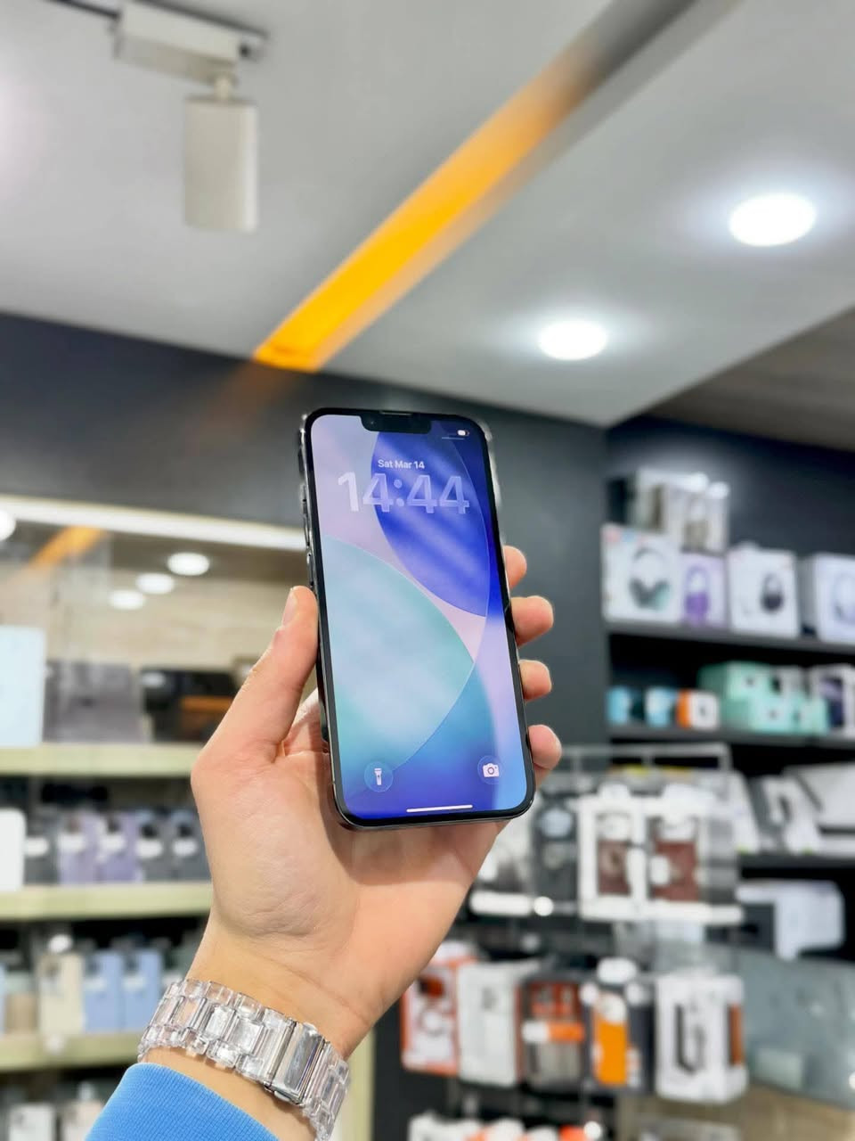 IPHONE 13 PROMAX 💚.
بذاكـرة تخزين 256G  / خط واحد امريكي 
باللـون الأخضر - GREEN 🍏. 

بطاريـة بحالة ممتاز 84%‎ 🔋. 

بـدون صيانة وبدون عيوب 😍. 
بضمان استخدام وفحص بأي مكان يعجبك 
مكفول من كلشي اي ستفسار تفضل خاص 
@إشارة


**إذا كنت صاحب هذا الإعلان وتريد حذفه لأي سبب، رجاءا أرسل رسالة إلى الدعم الفني**